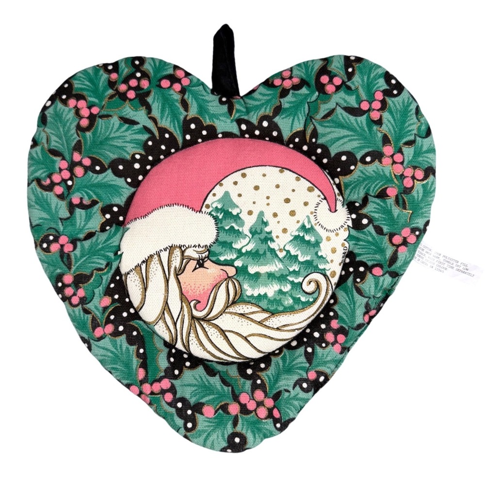 Santa Claus Heart Shaped Quilted Pot Holder Holly Berry Christmas Holiday Decor